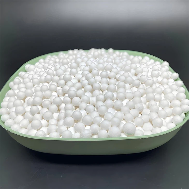 Alumina desiccant for air separation 1